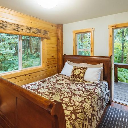 Bella Coola Grizzly Tours And Resort Hagensborg المظهر الخارجي الصورة
