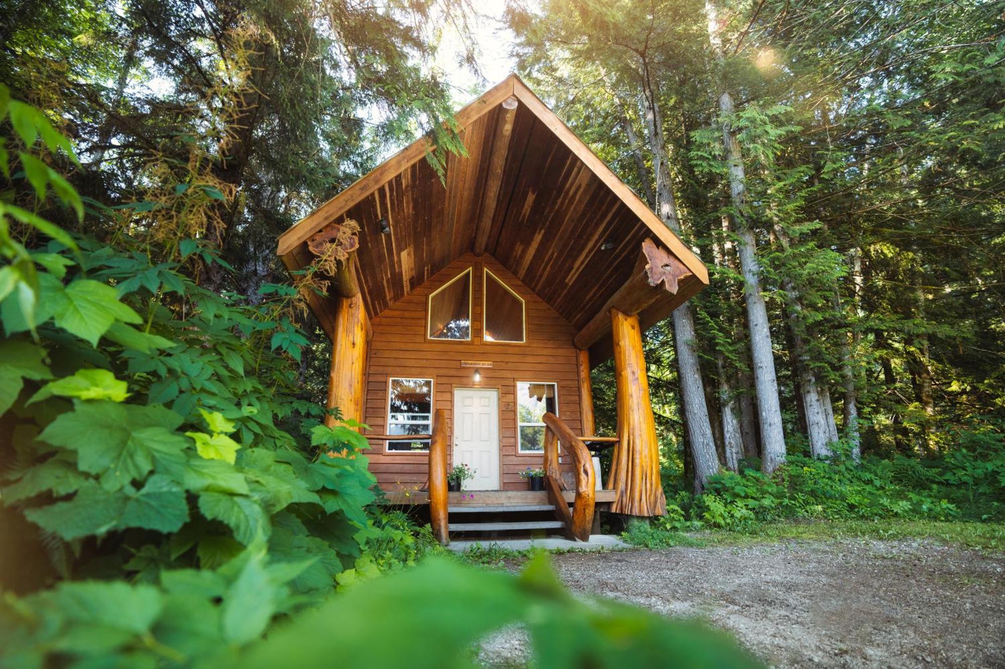 Bella Coola Grizzly Tours And Resort Hagensborg المظهر الخارجي الصورة