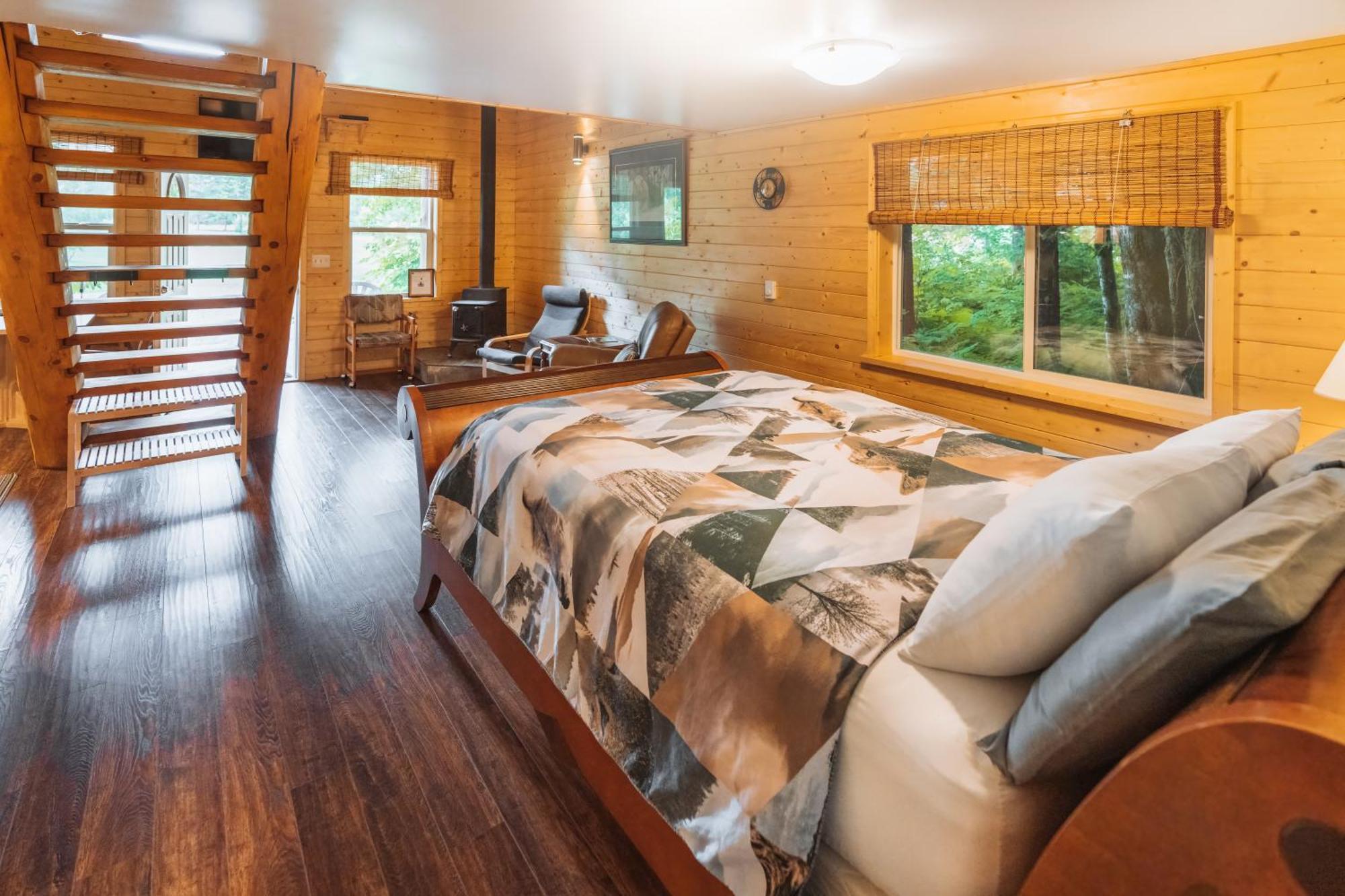 Bella Coola Grizzly Tours And Resort Hagensborg المظهر الخارجي الصورة