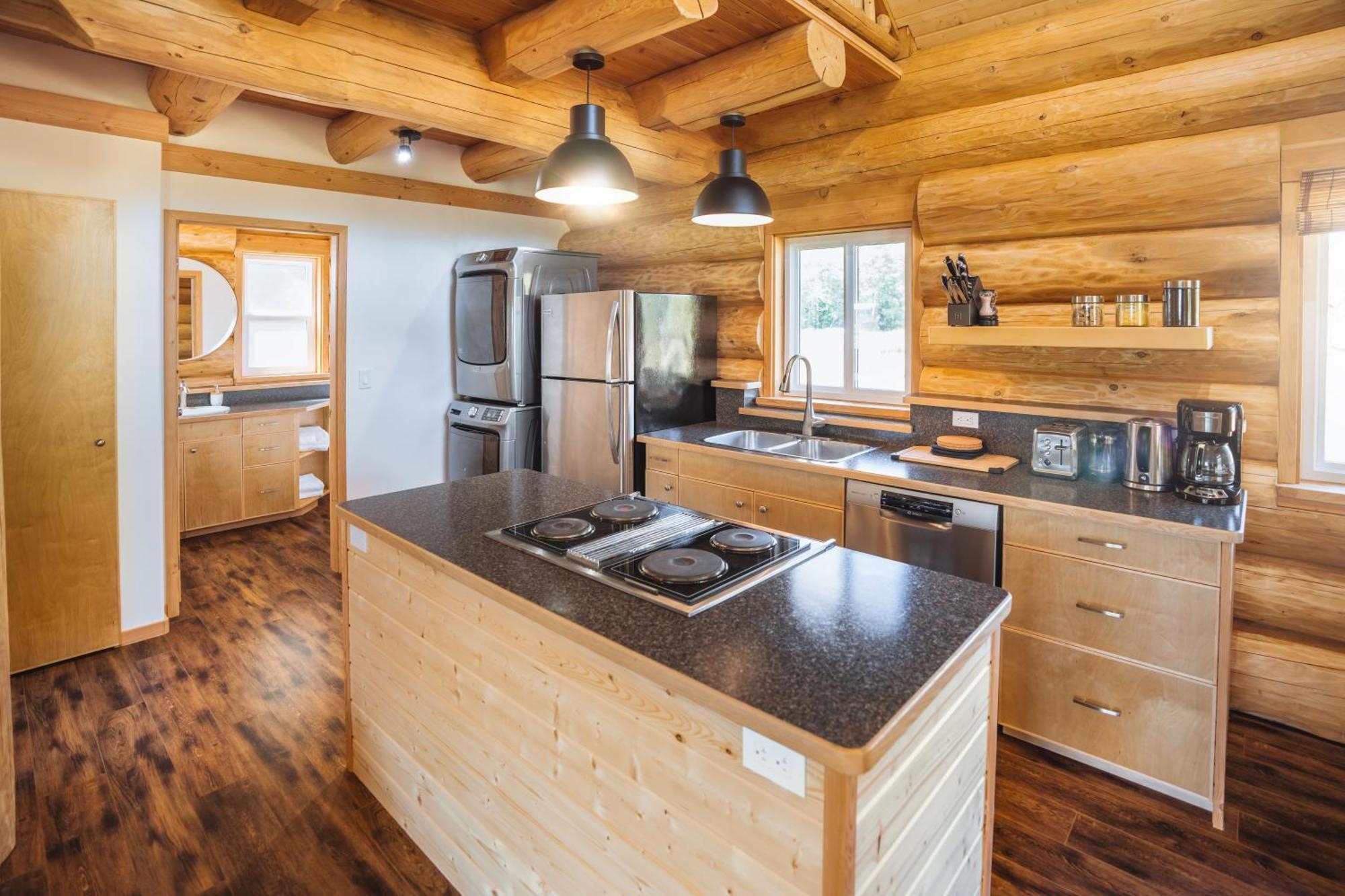 Bella Coola Grizzly Tours And Resort Hagensborg المظهر الخارجي الصورة
